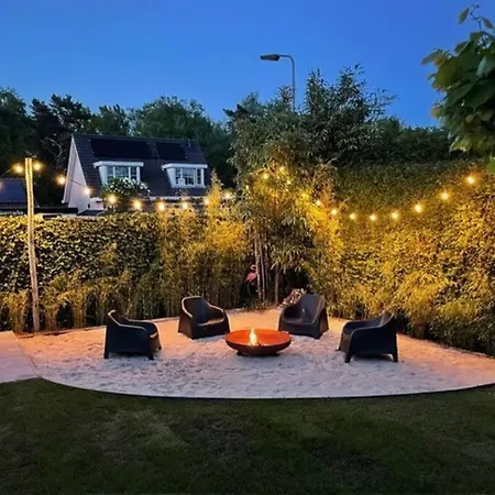 Vrijstaande Woning Met Geweldige Omheinde Tuin Aan Bosrand *